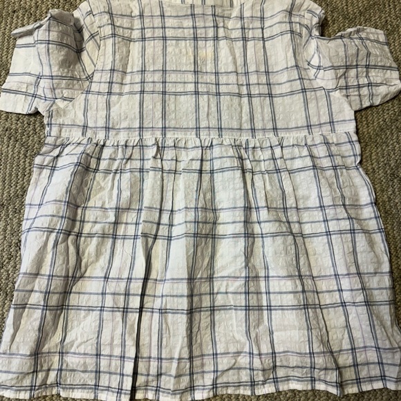 Loose top size small - Picture 2 of 4